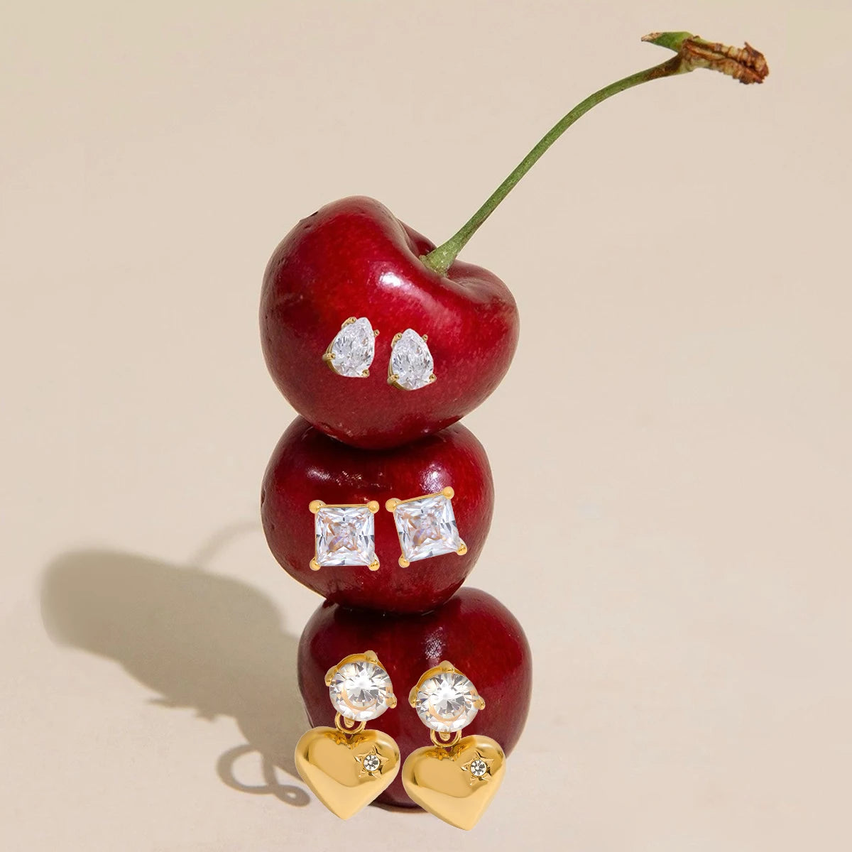 Uworld Bling Cubic Zirconia White Zircon Stud Earrings 18K Gold Plated Stainless Elegant Daily Delicate Jewelry Gift for Her