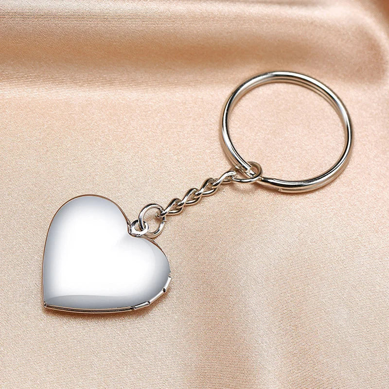 Women's Personalize Engrave Name Heart Locket Key Chains, Custom The Photo of Family, Love Keepsake Gifts