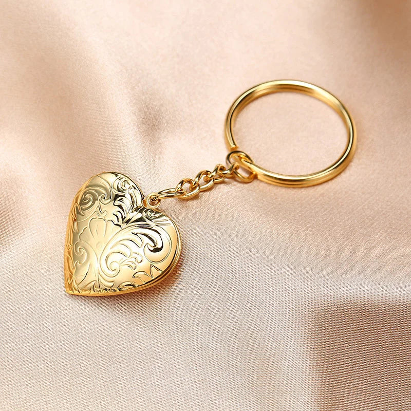 Women's Personalize Engrave Name Heart Locket Key Chains, Custom The Photo of Family, Love Keepsake Gifts