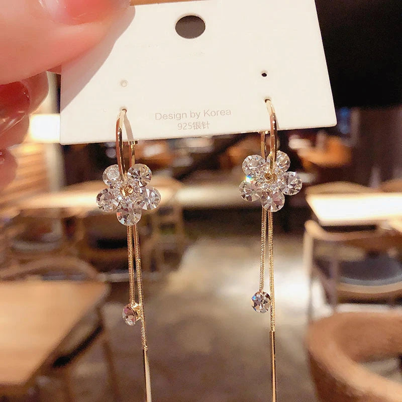 New Trendy Korean Crystal Star Moon Dangle Earrings For Women Exquisite Flowers Long Tassel Earring Girl Party Jewelry Gifts
