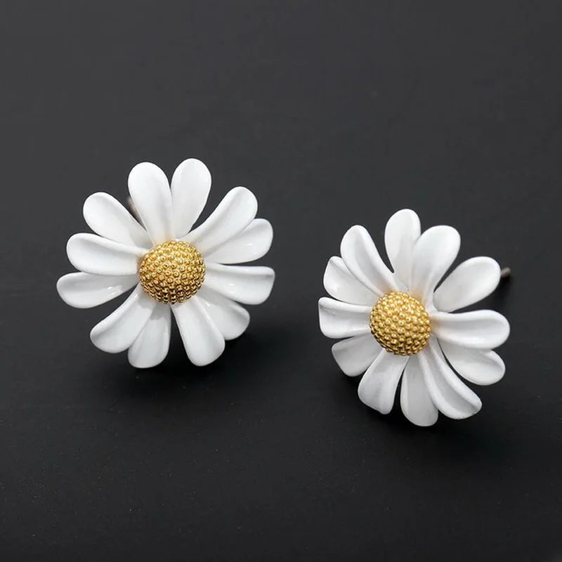 Sweet Small Daisy Flower Bracelets For Women Personality Cute Flower Bangles Girls Wedding Party Birthday Jewelry Gifts