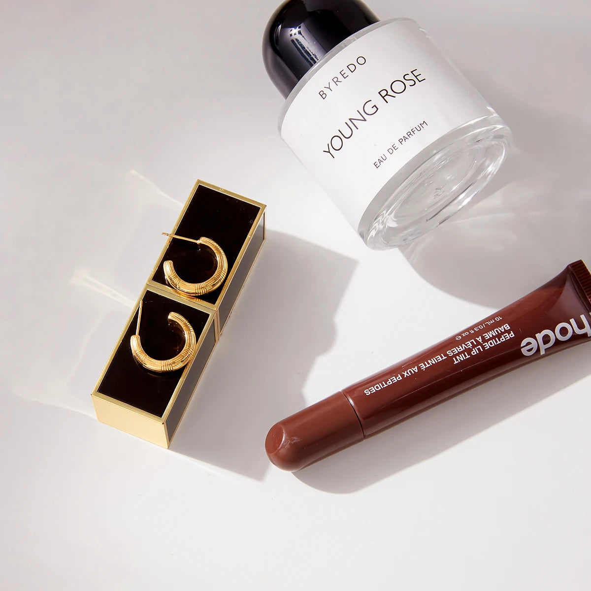 Uworld 18K PVD Gold Color Stainless Steel Ribbed C-Ring Earrings Women's Jewelry Waterproof Jewelry Accessory