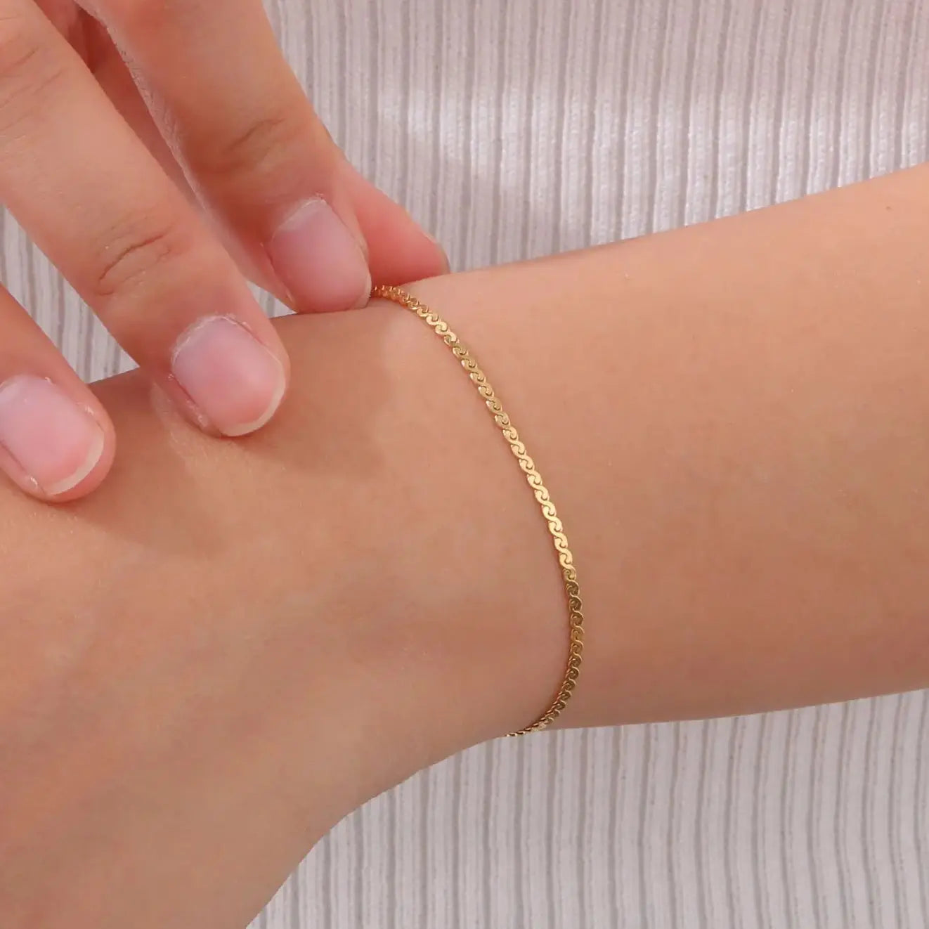 1.5MM S-shaped Chain Bracelet Stainless Steel For Women Girls Gold Plated Bracelsts Classic Jewelry Gifts