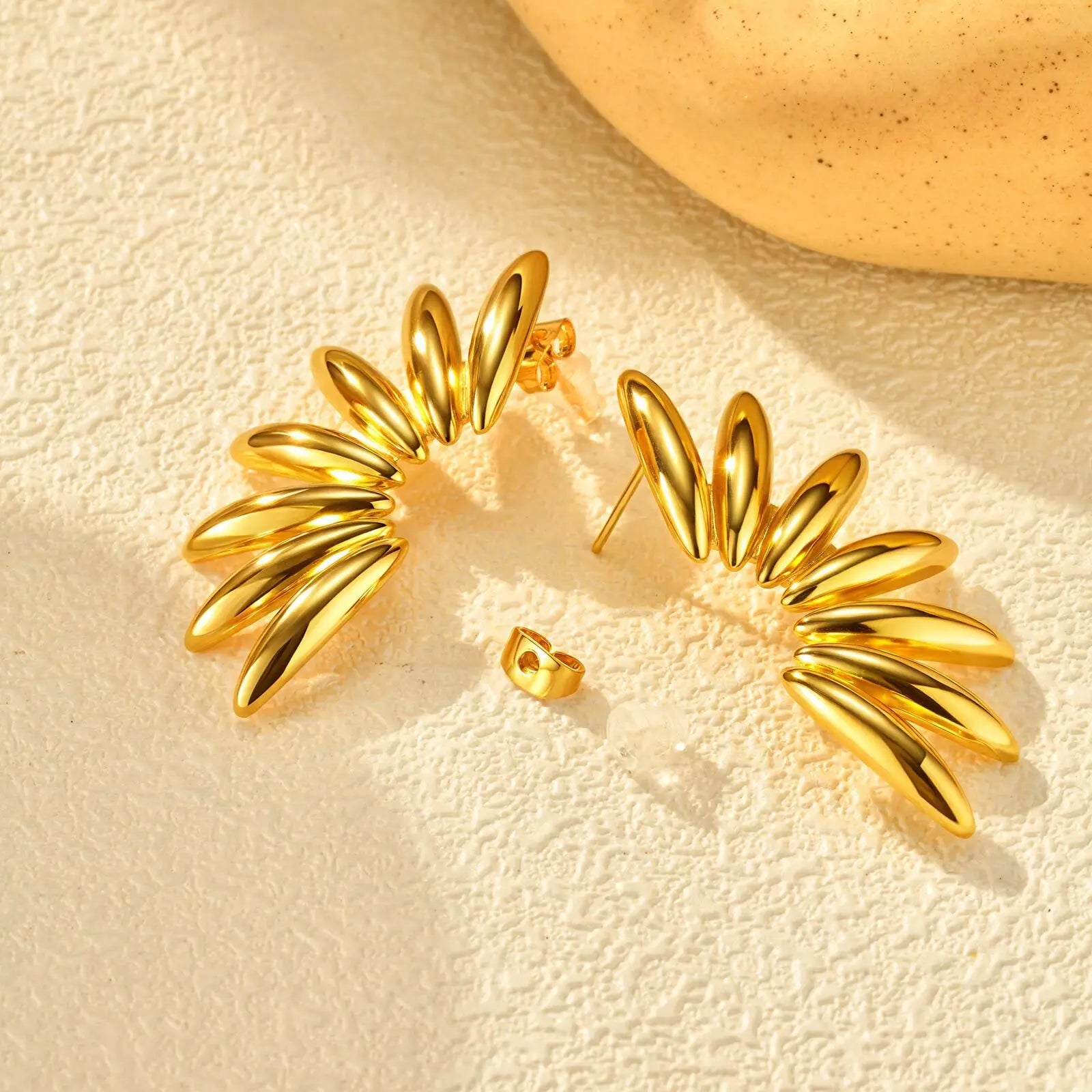 Stainless Steel Geometric Stud Earrings for Women, 18K Plated Prevent Allergy Statement Jewelry Wholesales