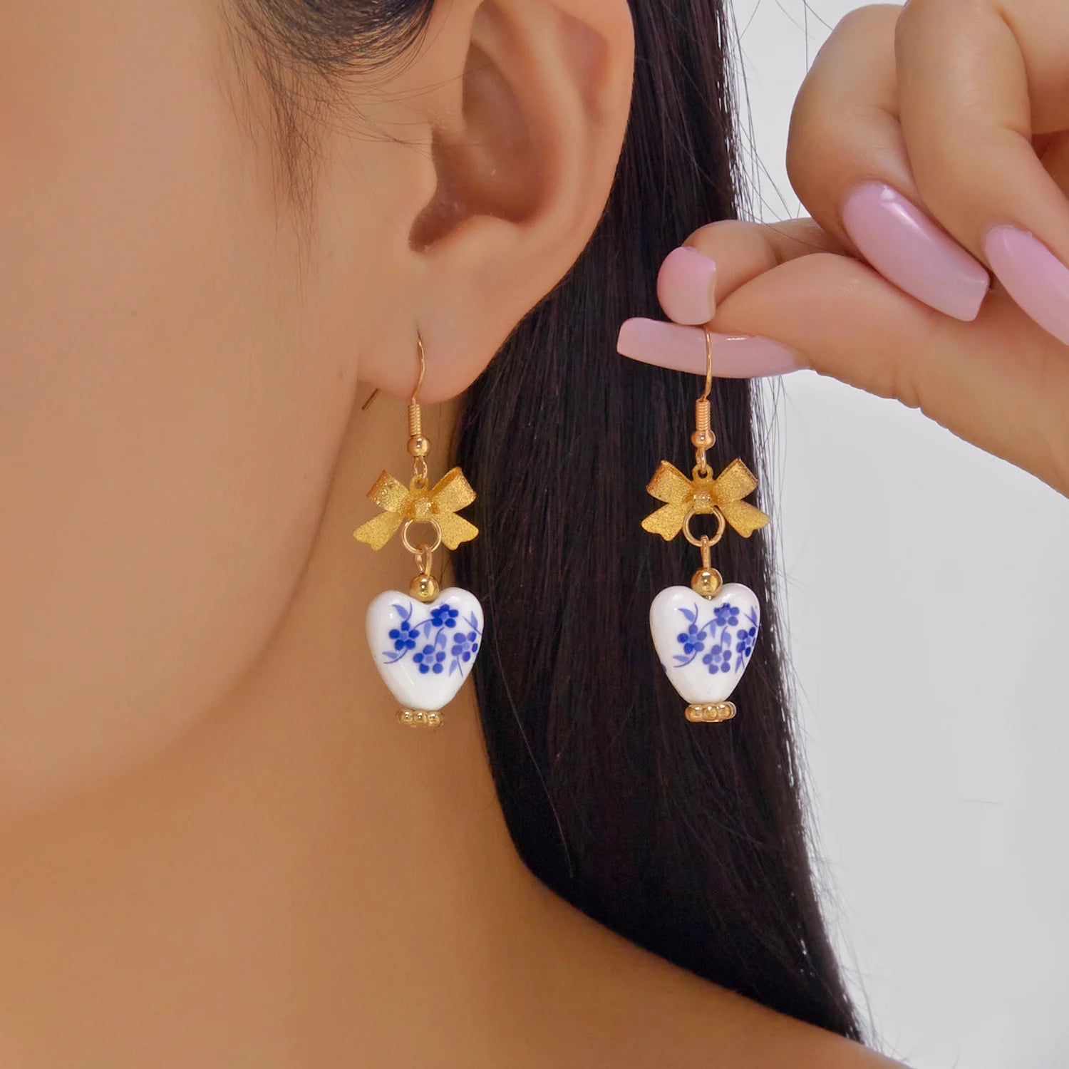 Chinese Style Blue and White Porcelain Pendant Earring For Women Vintage Ceramic Bead Pearls Long Earrings Party Jewelry Gift