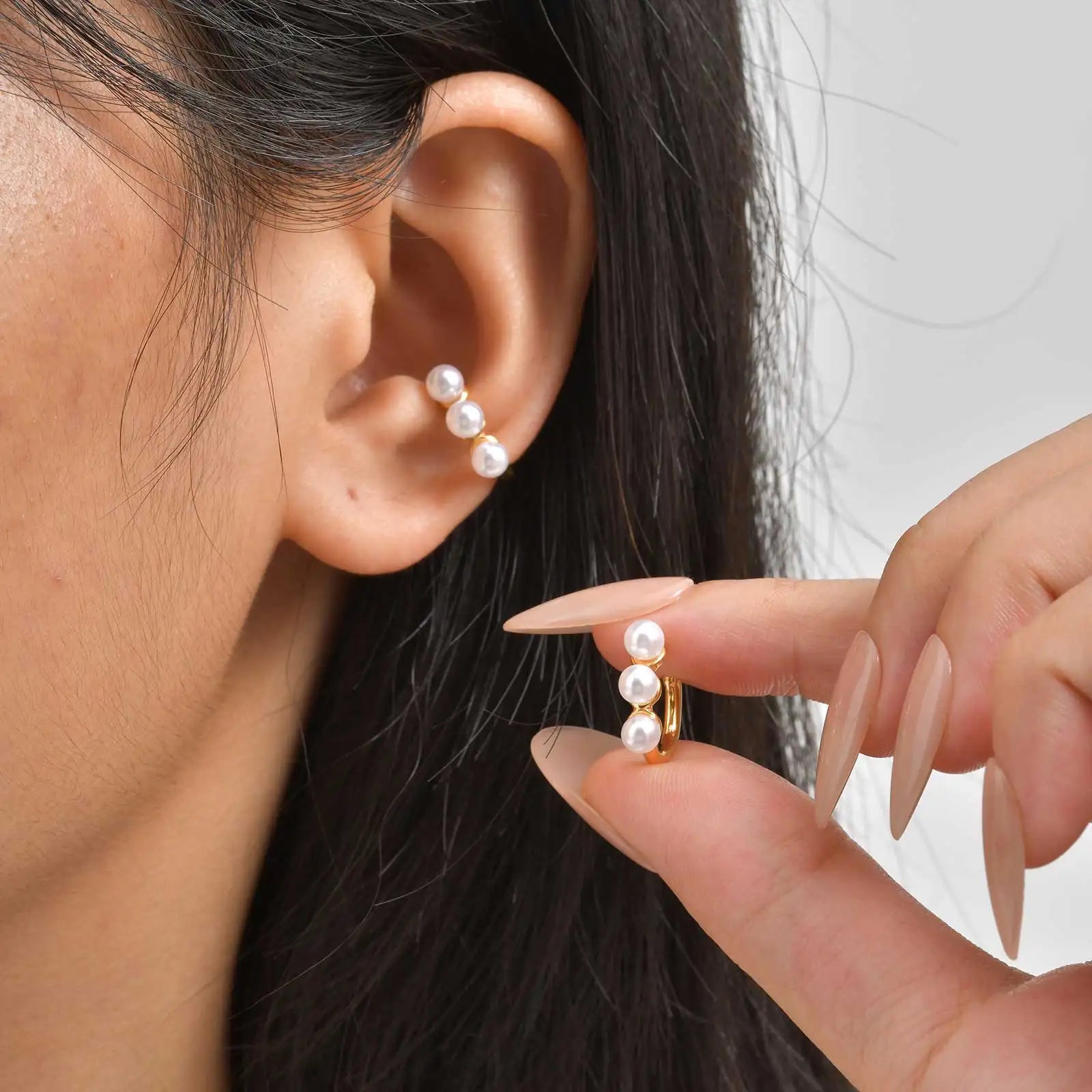 Charm Stainless Steel Imitation Pearl Ear Clip Non Piercing for Women Girls,Gold Plated Cartilage Ear Bone Clip,Fashion Jewelry