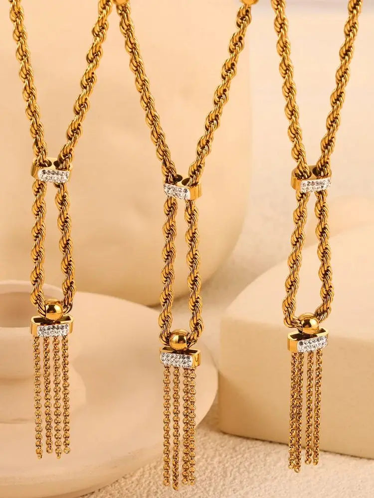 Nivora Fashion Stainless Steel Pendant Neck Choker Long Sweater Box Chain Rhinestone Necklace For Women No Tarnish Jewelry