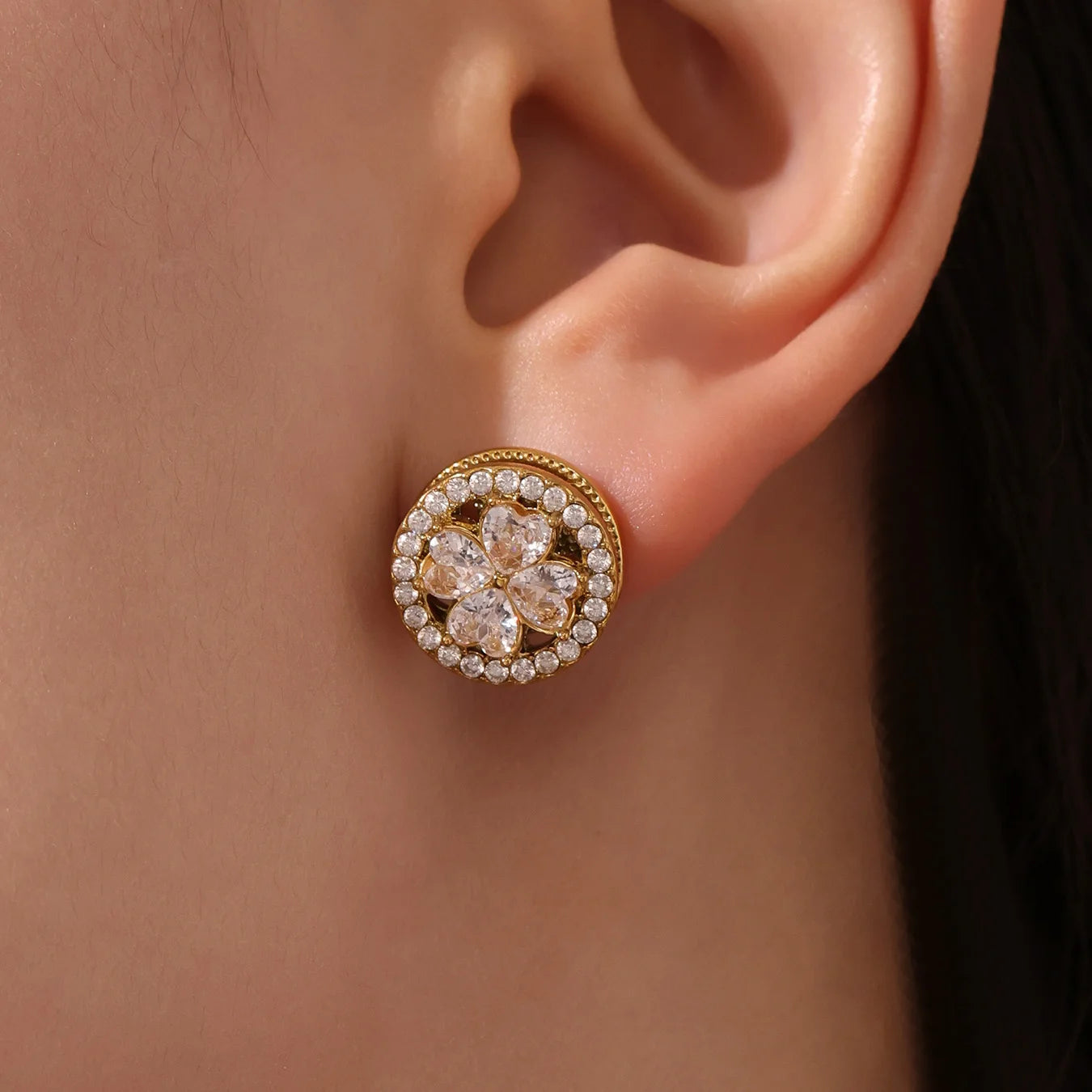 Nivora Baroque Rotatable Flower Zircon Pendant Stainless Steel Chain Necklace Bracelets Rings for Women Wedding Banquet Jewelry