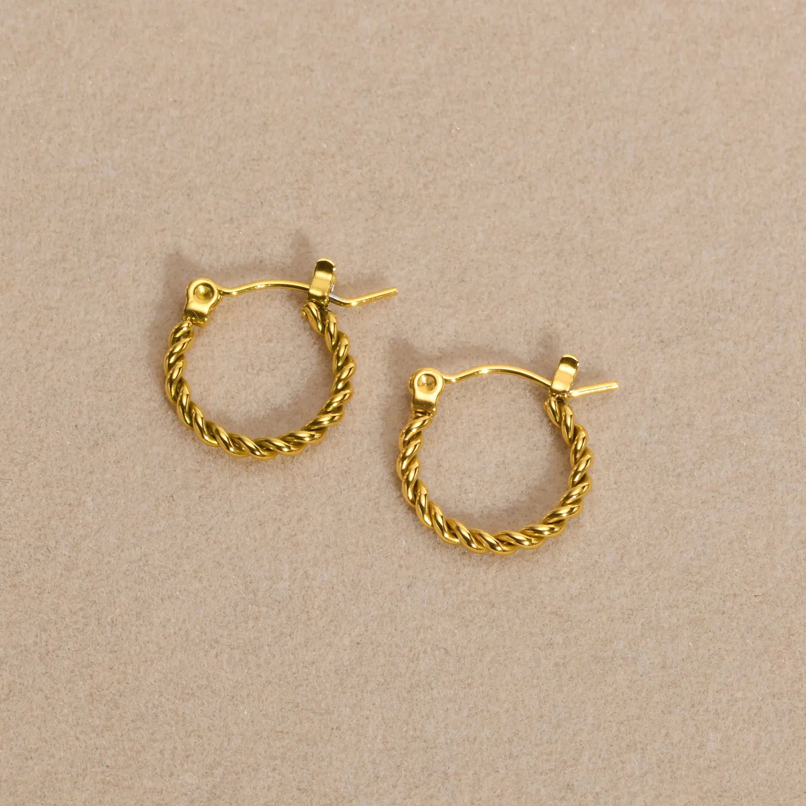 Chic Round Wire Twist Hoop Earrings, Gold Color Stainless Steel Minimalist Earring Girls Jewelry, Fashion Accessory Gift To Her