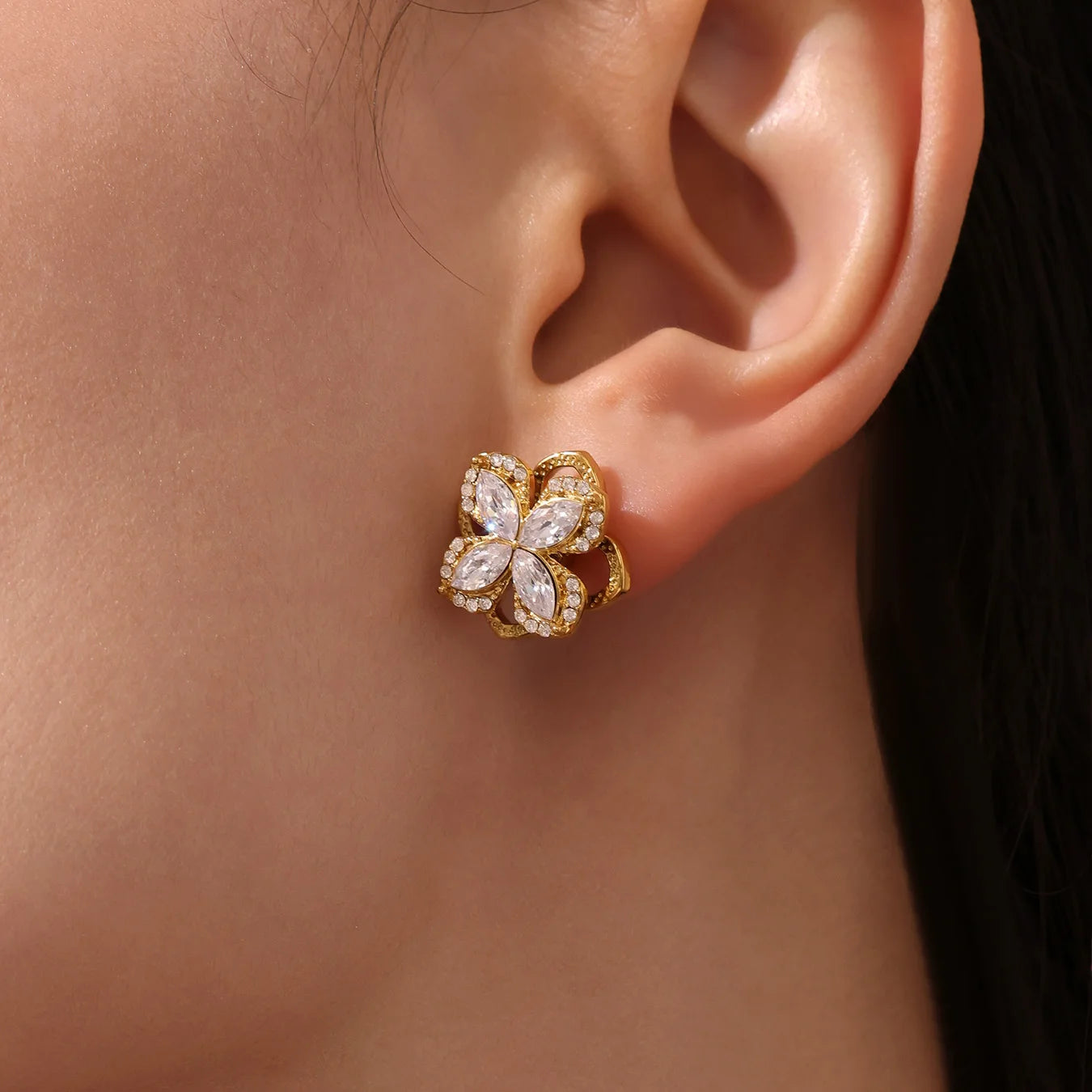 Nivora Vintage Rotatable Zircon Flower Stainless Steel Chain Necklaces Earrings Rings for Women Charm Wedding Banquet Jewelry