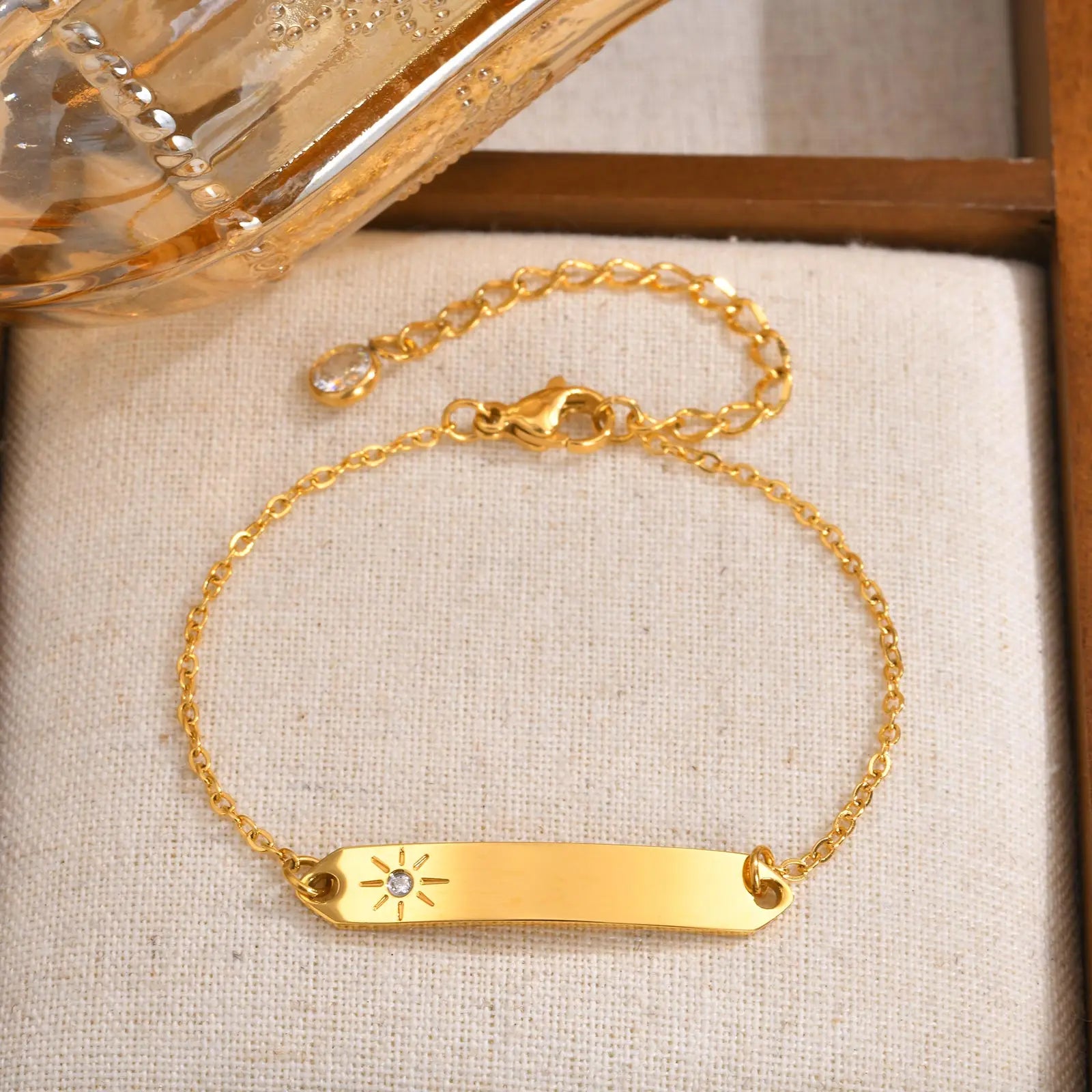 Free Custom Name Zircon Curved Bracelet for Women Stainless Steel Rolo Chain Engraving Name Date Pattern Bracelets Jewelry Gifts