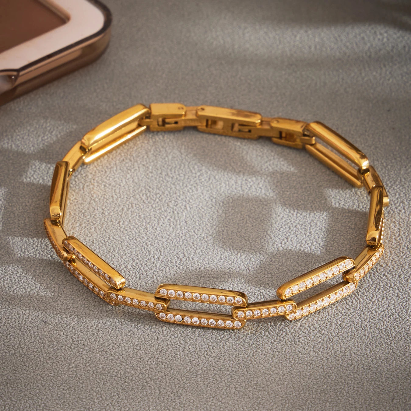 Nivora Stainless Steel Metal Beads Chain Bracelets For Women Scallop Pendant Zircon Charm Wedding Bracelets Jewelry