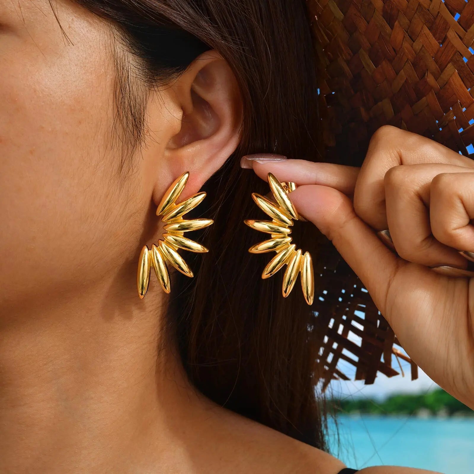 Stainless Steel Geometric Stud Earrings for Women, 18K Plated Prevent Allergy Statement Jewelry Wholesales