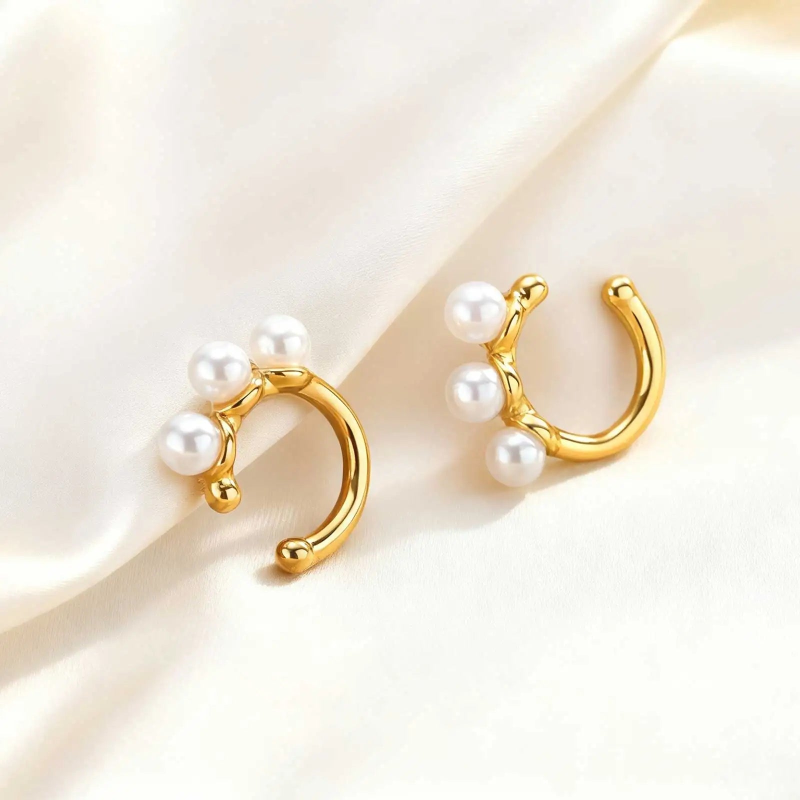 Charm Stainless Steel Imitation Pearl Ear Clip Non Piercing for Women Girls,Gold Plated Cartilage Ear Bone Clip,Fashion Jewelry