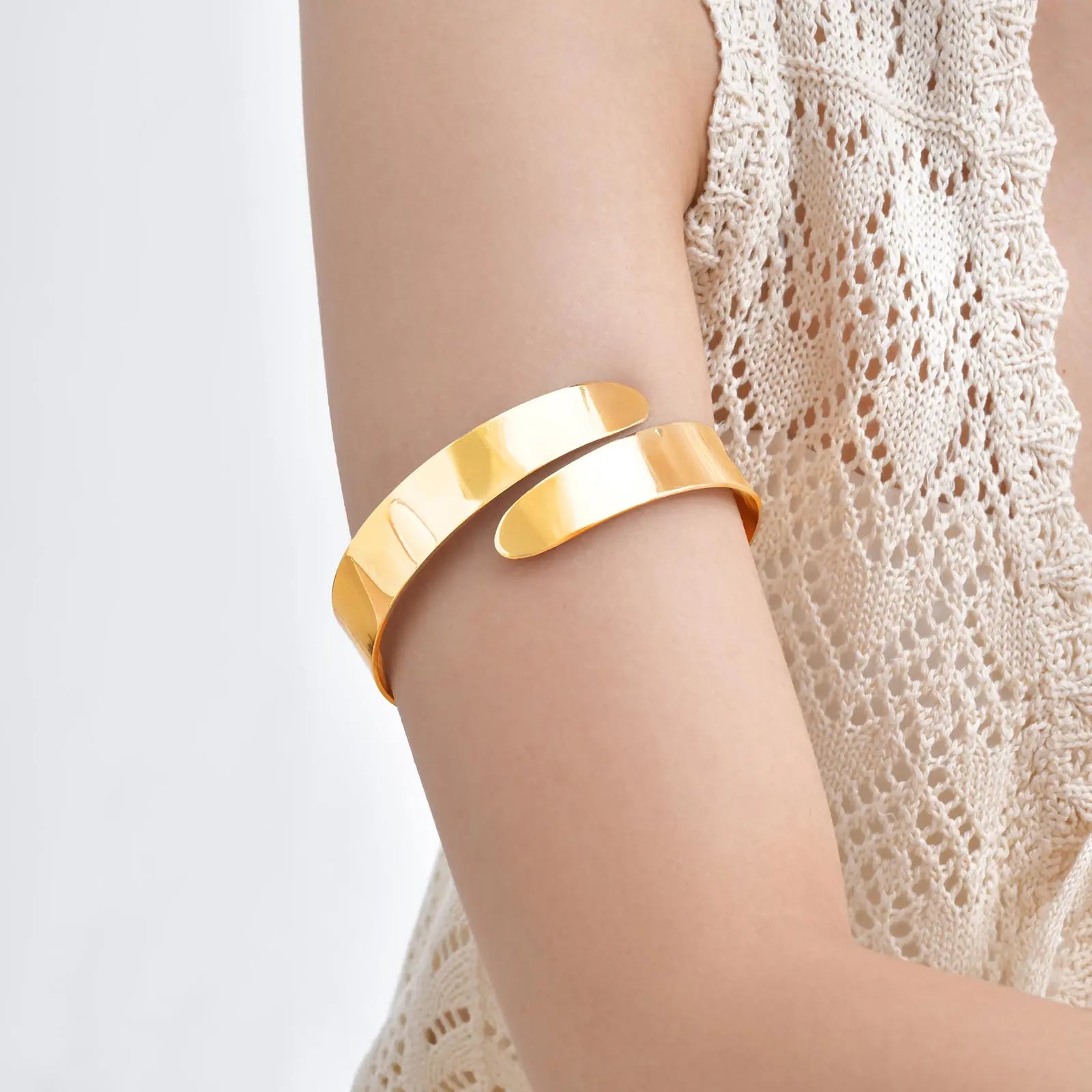 Punk Opening Adjustable Ring Arm Bracelet for Women,Stainless Steel Turquoise Spiral Pattern Arm Bracelets,Trendy Jewelry Gift