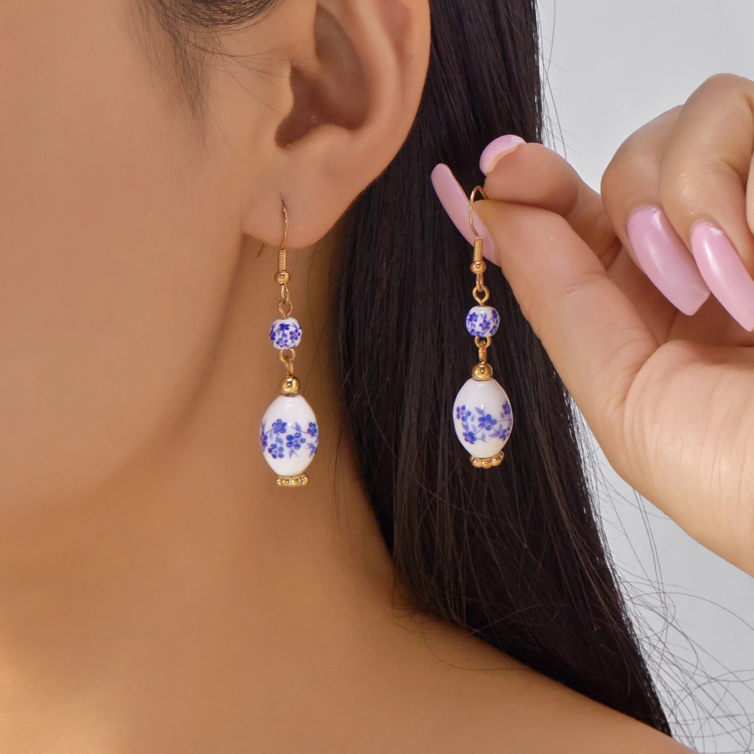 Chinese Style Blue and White Porcelain Pendant Earring For Women Vintage Ceramic Bead Pearls Long Earrings Party Jewelry Gift