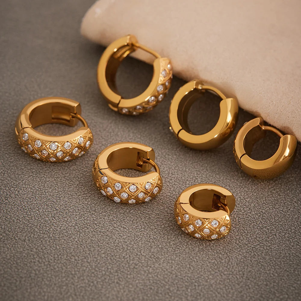 Nivora Stainless Steel Zircon Women Hoop Earrings Metal Texture PVD Gold Plated Hypoallergenic Wedding Banquet Earrings Jewelry