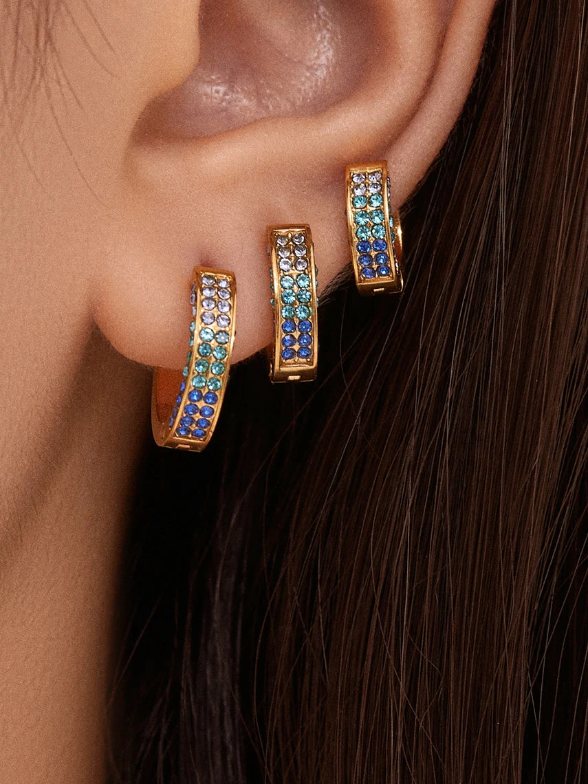 Nivora Beautiful Shine Cubic Zirconia Women Hoop Earrings Stainless Steel Hypoallergenic PVD Gold Plated Earrings Daily Jewelry