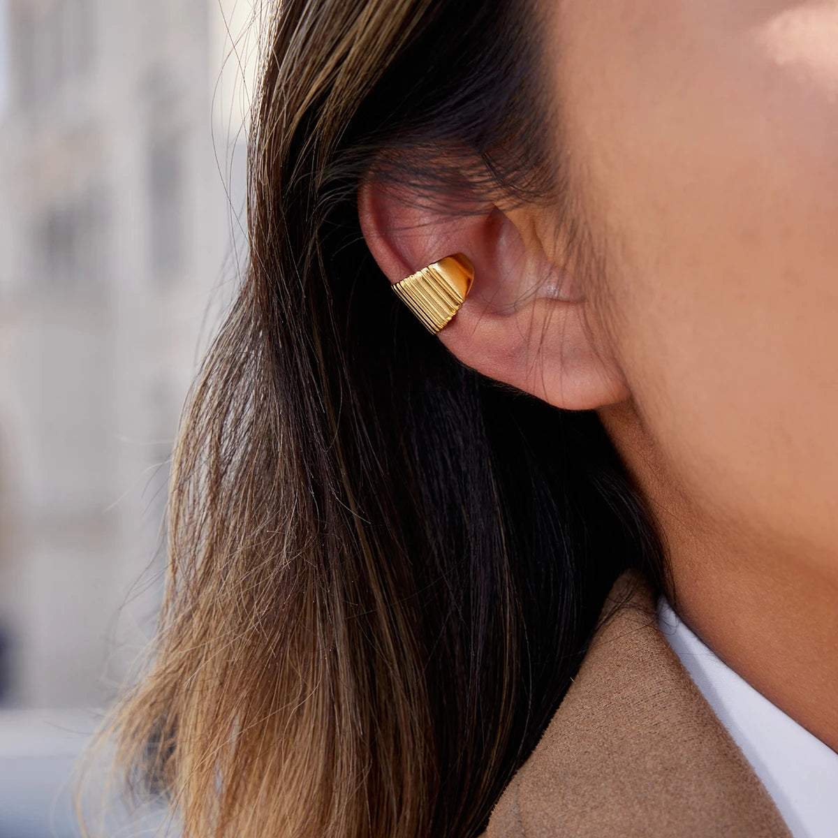 Uworld Classic 18K Plated Gold Color Wide Ribbed Ear Clip Earring Women Waterproof Stainless Steel Earrings Lady Jewelry