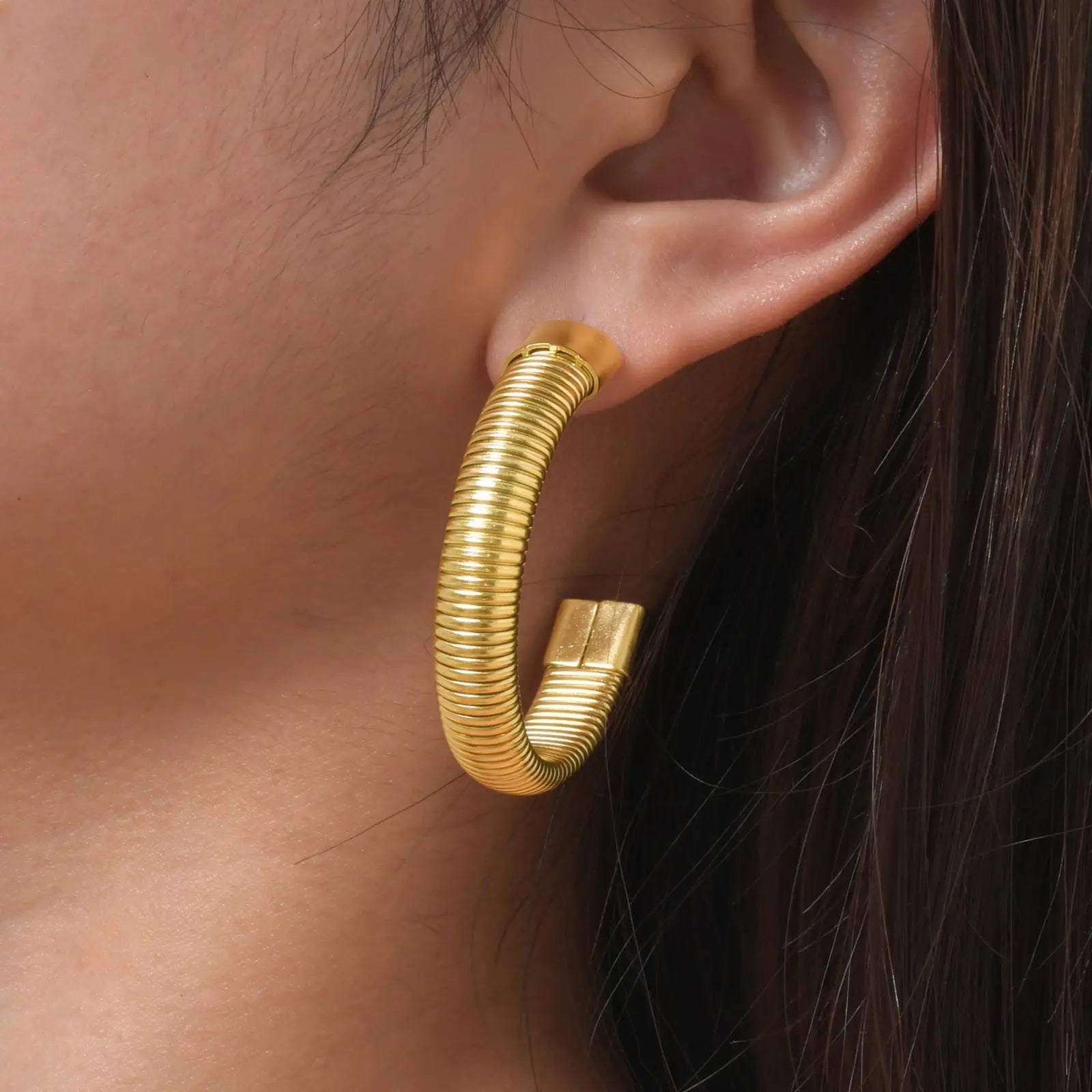 Exaggerated C-shaped Hoop Earrings for Women,Gold Color Stainless Steel Geometric Earrings,Unique Party Jewelry Gift