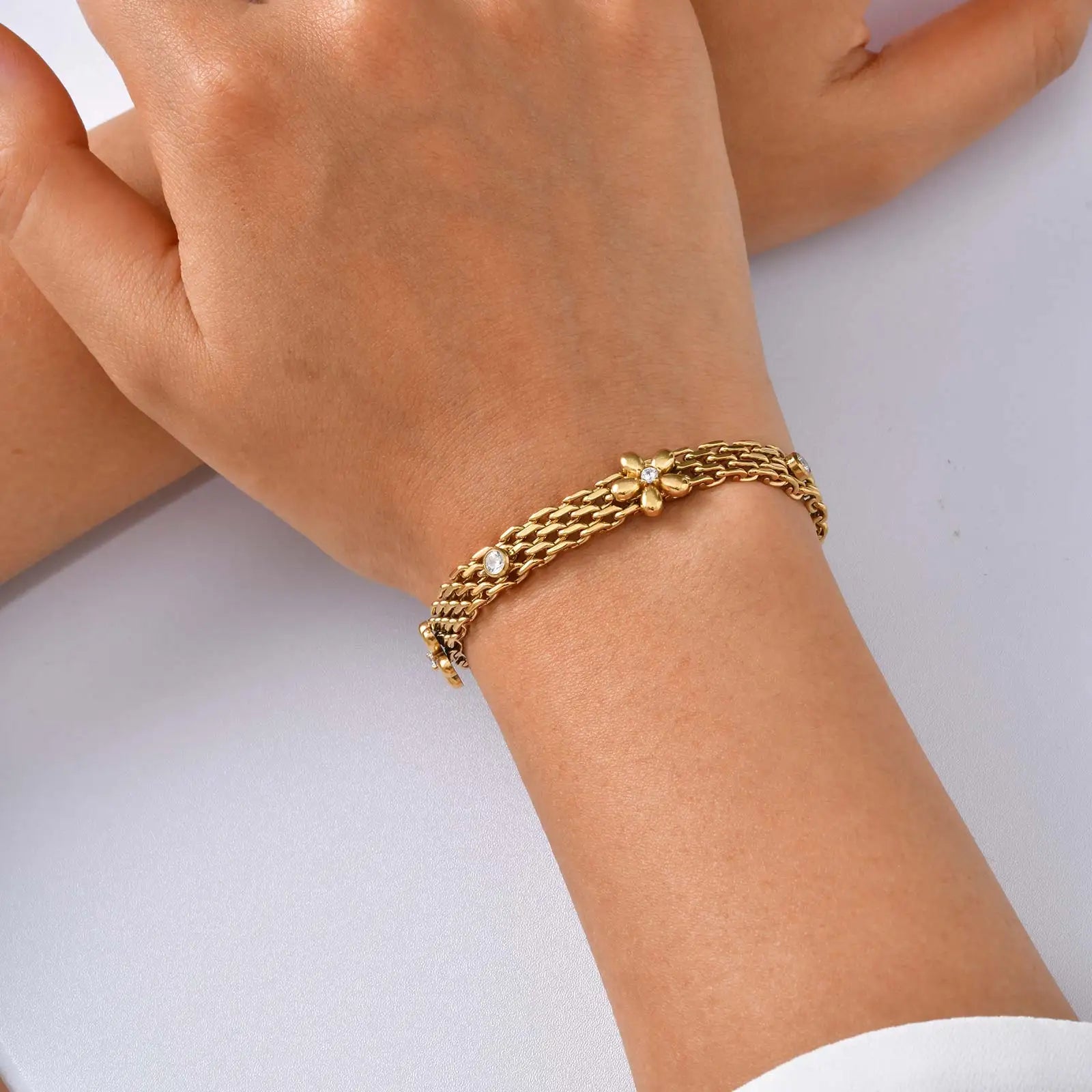 Dainty Mesh Strap with Flowers White Zircon Bracelet, Gold Color Waterproof Bracelets for Women,Charm Party Jewelry Gifts