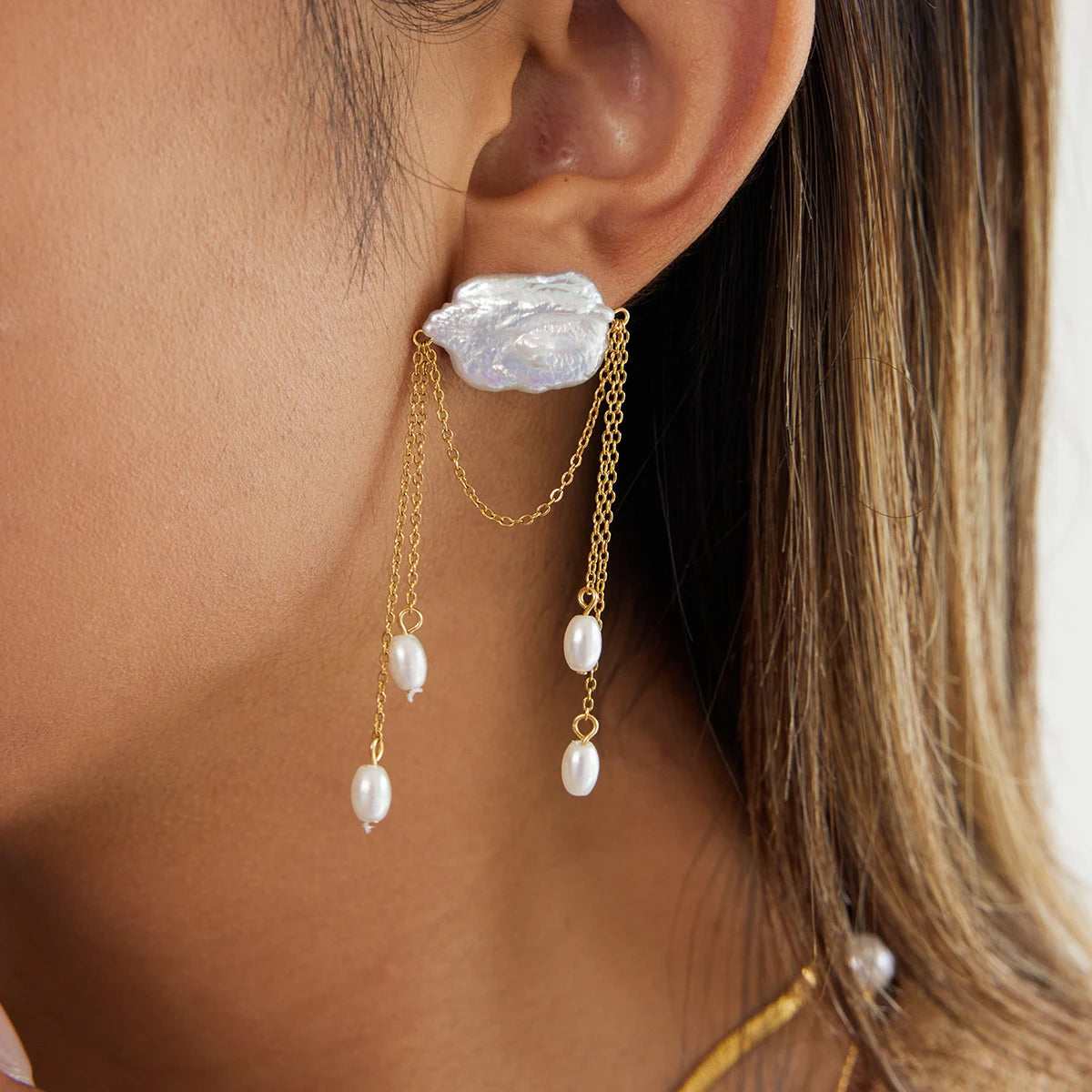 Uworld Minimally Elegant Square Pearl Tassel Earrings 18K Gold Color Stainless Steel Chain Earrings Women's Jewelry